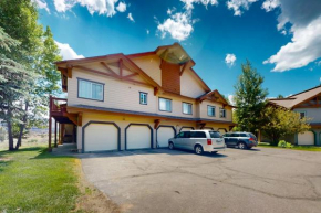 Crazy Horse Hideaway